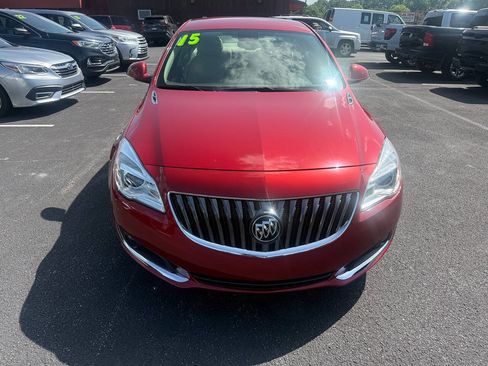 Used 2015 Buick Regal FWD image 2