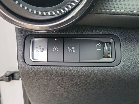 Used 2026 Chevrolet Equinox LT FWD image 29