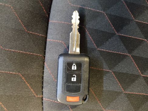 Used 2024 Mitsubishi Mirage ES FWD image 32