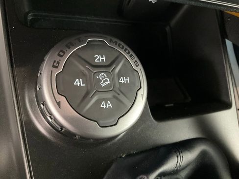 Used 2022 Ford Bronco Badlands image 20