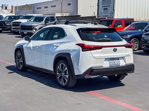 Used 2025 Lexus UX 300h FWD w/ Accessory Package (Z2) image 2