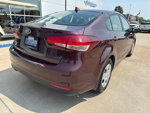 Used 2018 Kia Forte LX FWD image 5