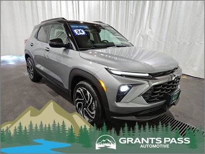 Used 2024 Chevrolet TrailBlazer RS w/ Convenience Package