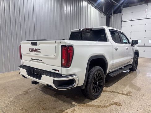 Used 2021 GMC Sierra 1500 AT4 w/ Technology Package image 8