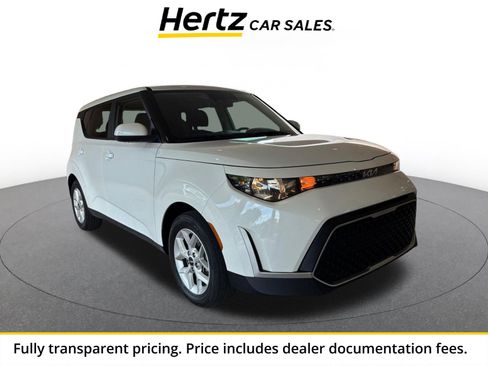 Used 2025 Kia Soul LX w/ LX Technology Package FWD image 1