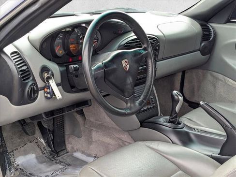 Used 2002 Porsche Boxster image 9