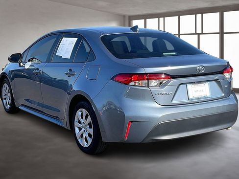 Used 2024 Toyota Corolla LE image 4