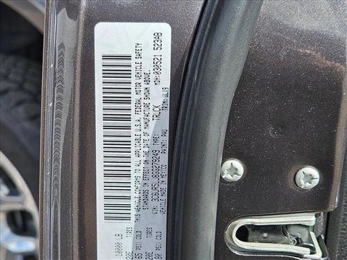 Used 2016 RAM 2500 Limited image 22