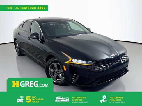 Used 2022 Kia K5 LX FWD image 1