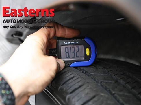 Used 2022 Jeep Compass Trailhawk w/ Trailhawk Elite Group image 31