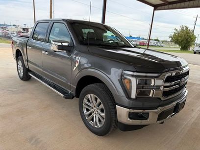 New 2026 Ford F150 Lariat w/ Equipment Group 501A Mid