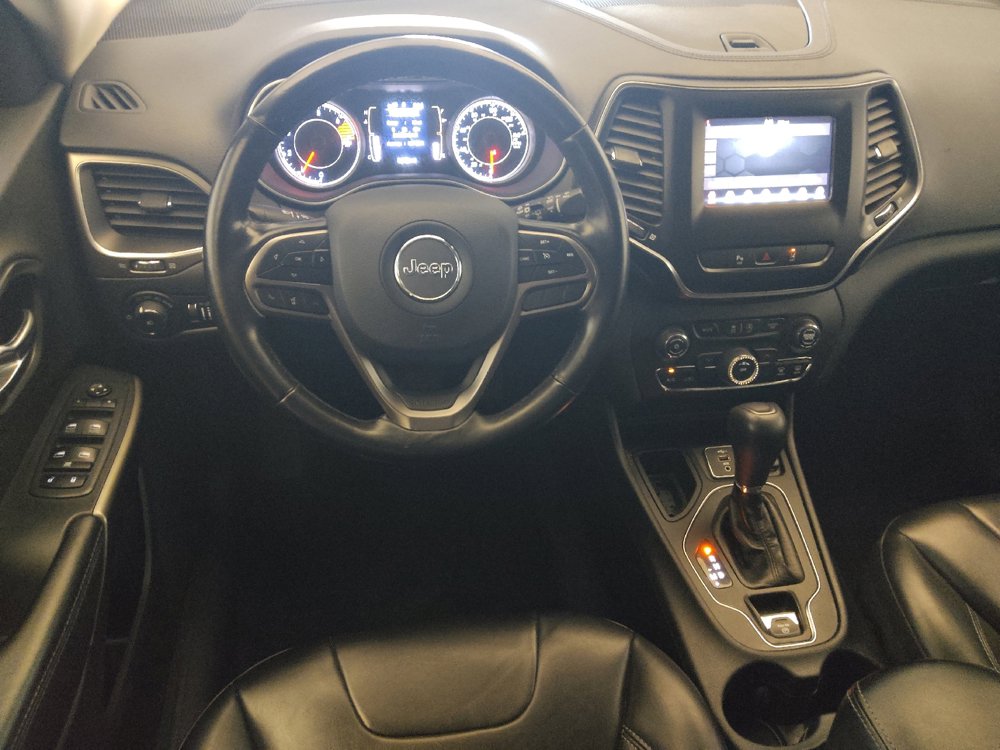 Used 2021 Jeep Cherokee Latitude Plus w/ Sun & Sound Group FWD image 22