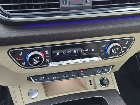 Used 2024 Audi Q5 2.0T Prestige image 23