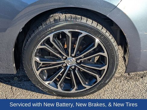 Used 2015 Toyota Corolla S image 11