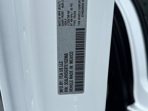 Used 2026 RAM ProMaster 2500 w/ Convenience Group FWD image 35