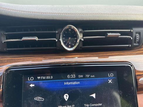 Used 2017 Maserati Quattroporte S GranLusso Q4 AWD/4WD image 19