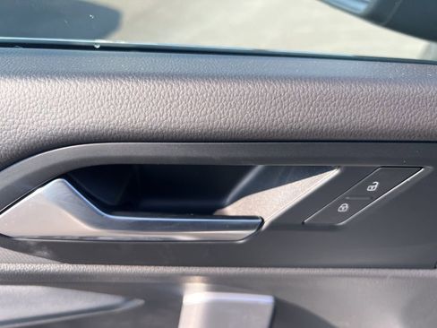 New 2025 Volkswagen Jetta SE image 17