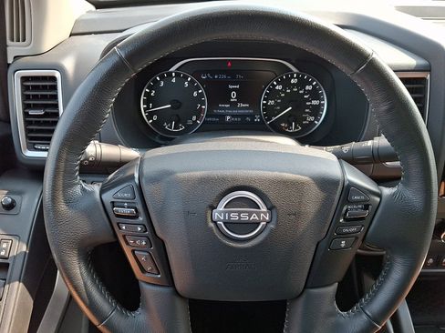 Certified 2024 Nissan Frontier SV w/ Hardbody Edition AWD/4WD image 19