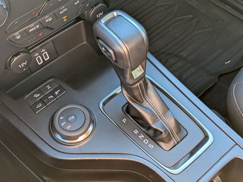 Used 2023 Ford Ranger XLT w/ Equipment Group 302A High image 25