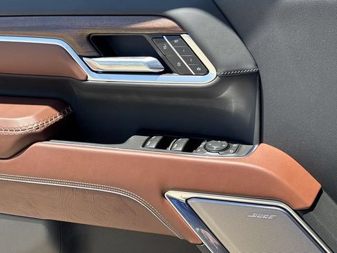 New 2026 GMC Sierra 2500 Denali Ultimate AWD/4WD image 19