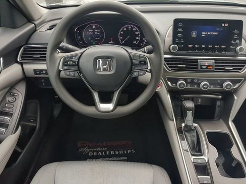 Used 2019 Honda Accord LX image 14