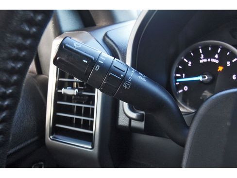 Used 2019 Ford Expedition Max XLT image 21