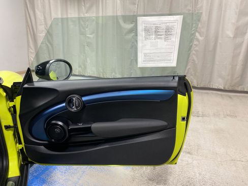 Certified 2023 MINI Cooper S w/ Sidewalk Package image 28