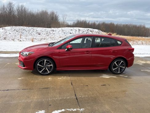 Used 2023 Subaru Impreza 2.0i Sport image 4