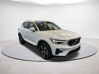 Certified 2025 Volvo XC40 B5 Core