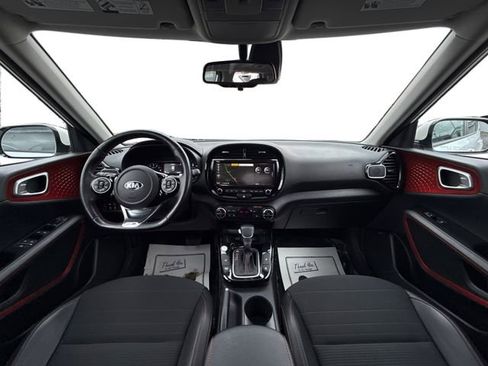 Used 2020 Kia Soul GT-Line Turbo image 30