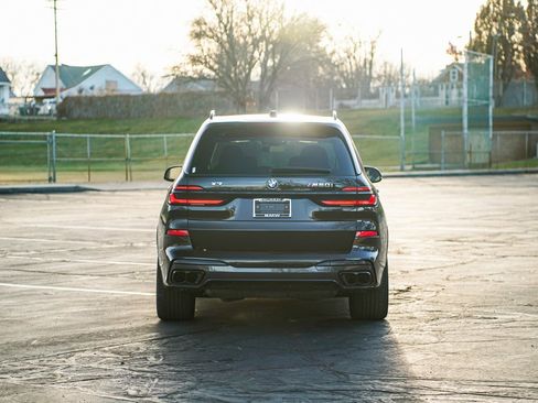 Certified 2025 BMW X7 M60i w/ Executive Package image 6
