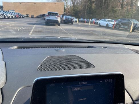 Used 2025 Nissan Altima 2.5 SV image 18