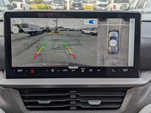 New 2026 Ford Explorer Platinum image 30