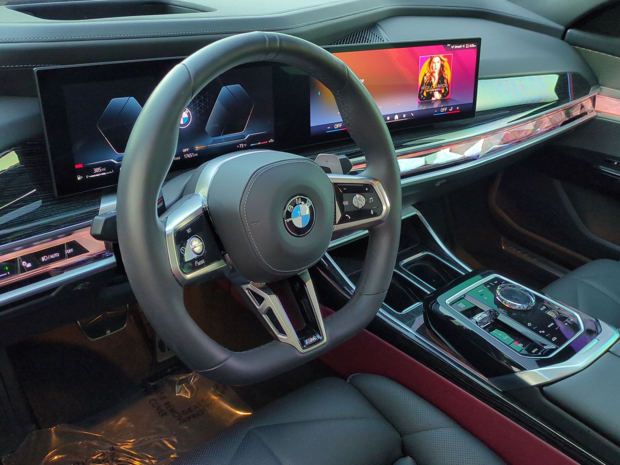 Used 2025 BMW 740i xDrive AWD/4WD image 28
