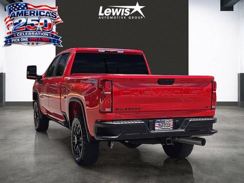 Used 2025 Chevrolet Silverado 2500 LT w/ Trail Boss Package AWD/4WD image 3
