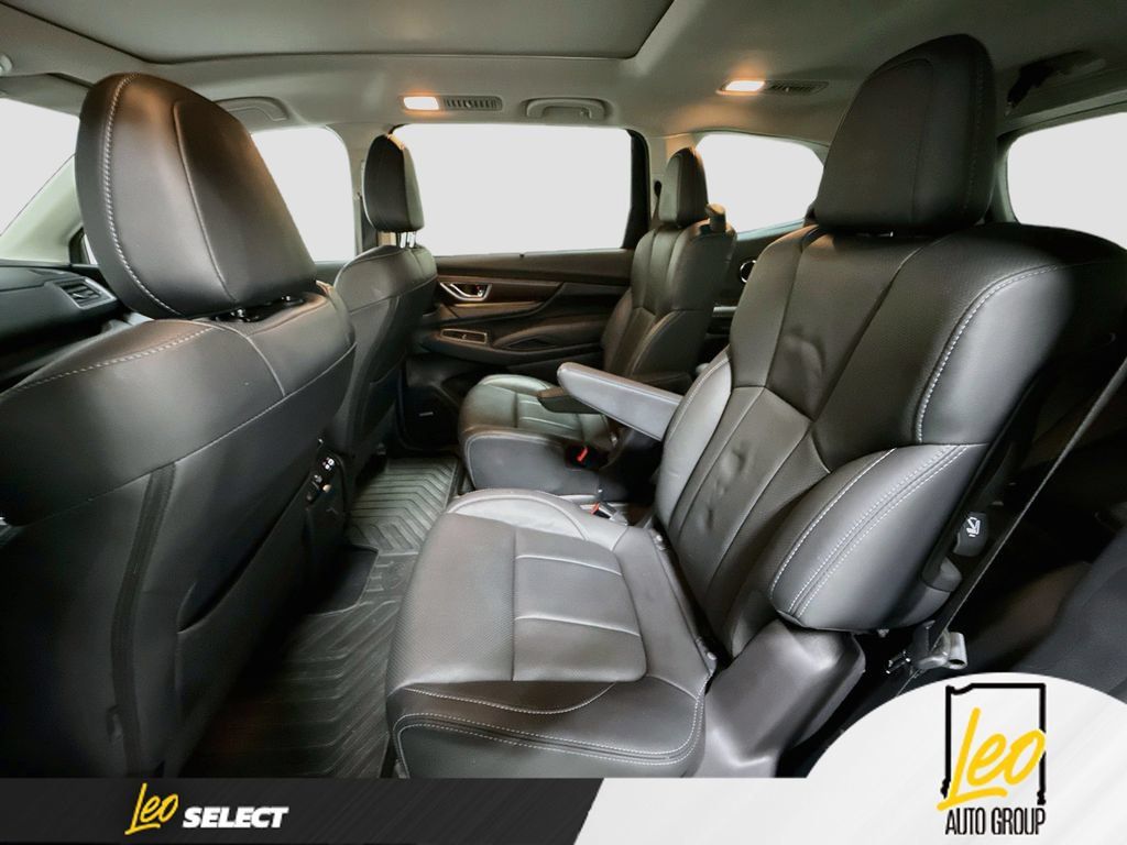 Used 2023 Subaru Ascent Touring AWD/4WD image 29