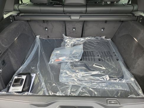 New 2026 BMW X5 sDrive40i w/ M Sport Package RWD image 6