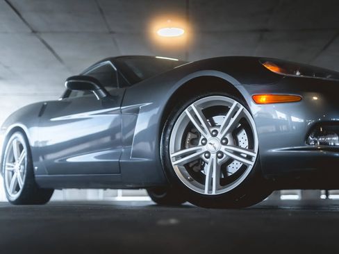 Used 2009 Chevrolet Corvette Coupe w/ Preferred Equipment Group image 6