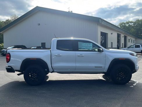 New 2026 GMC Canyon Elevation AWD/4WD image 5