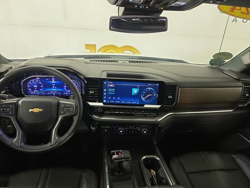 Certified 2024 Chevrolet Silverado 1500 High Country w/ Max Trailering Package AWD/4WD image 13