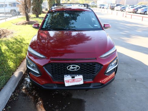 Used 2018 Hyundai Kona SEL image 4