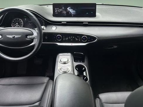 Used 2022 Genesis GV70 2.5T AWD/4WD image 7