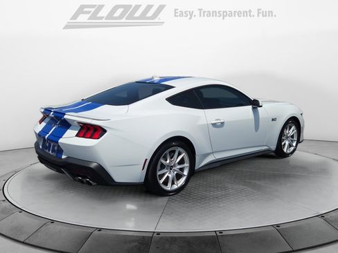 Used 2024 Ford Mustang GT Premium RWD image 9