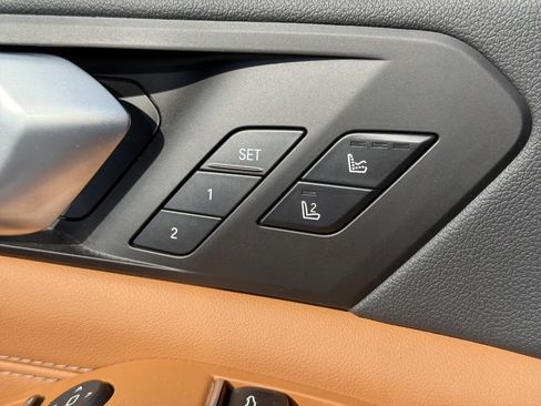 Used 2023 BMW X5 xDrive45e w/ Luxury Seating Package image 17