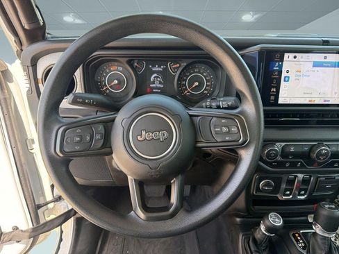 Used 2025 Jeep Wrangler Sport AWD/4WD image 25