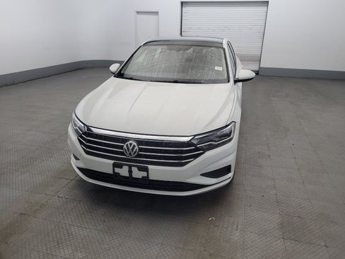 Used 2019 Volkswagen Jetta SE FWD image 15