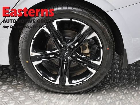 Used 2023 Kia K5 GT-Line w/ GT-Line Premium Package AWD/4WD image 8