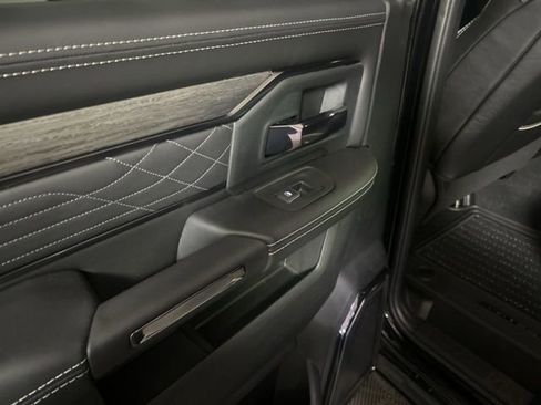 New 2026 RAM 2500 Limited AWD/4WD image 34
