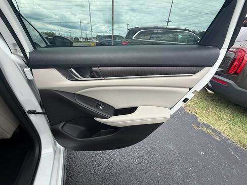 Used 2018 Honda Accord EX-L image 20