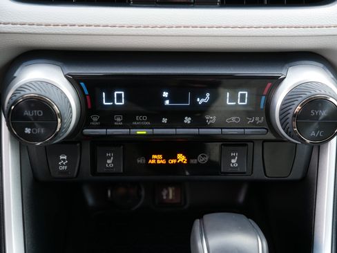 Used 2023 Toyota RAV4 XLE Premium AWD/4WD image 23